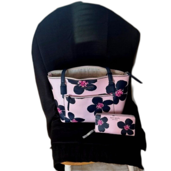 Kate Spade Shore Street Grand Flora Margareta Tote and Wallet - Picture 1 of 9
